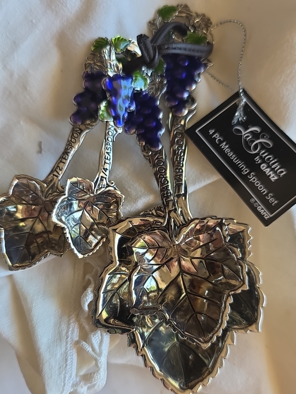GANZ Purple Grape Leaf 4-Piece Measuring Spoon Set